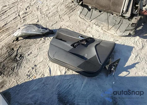 2019 Toyota Corolla L z USA, uszkodzony, nr VIN 2T1BURHE1KC185895